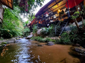 แม่อุ๊ยที่พักติดน้ำ&mae oui next to the water